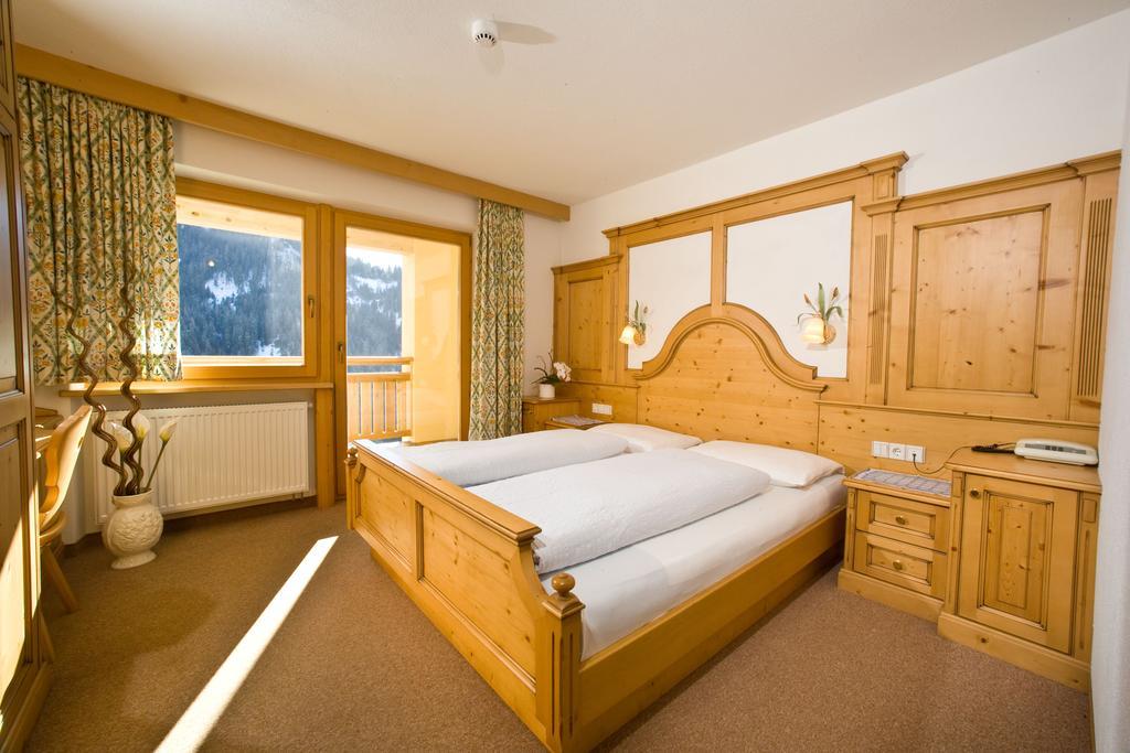 Hotel Pider La Valle Buitenkant foto
